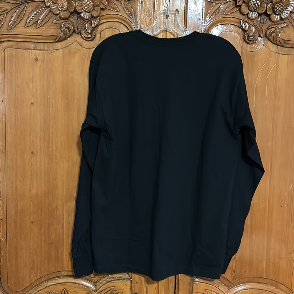 Taylor Swift Long Sleeved Black Tee - Picture 3 of 6